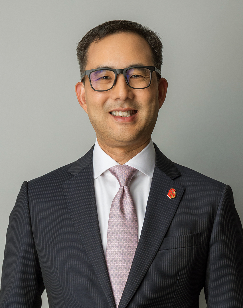 Eric Roberto M. Luchangco